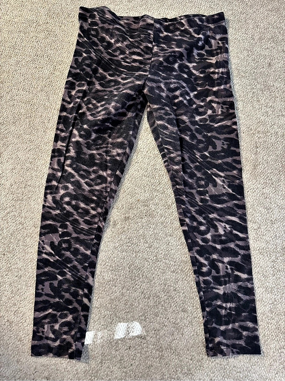 Faded glory Animal Print Leggings in Black purple & Gray Size large